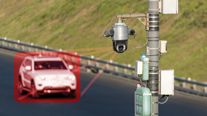 Camera with artificial intelligence recognizes offenders and identifies criminals