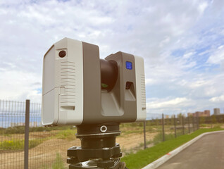 State-of-the-art Surveying Tool 3D Laser Scanner Performs Area Scanning