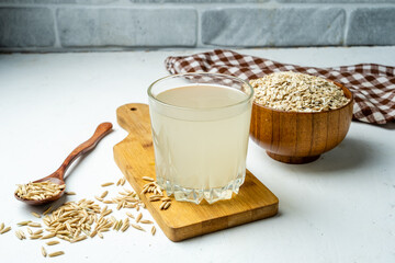 A fermented drink made from oats, beneficial for the body, kvass or infusion.