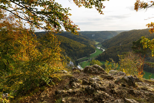 Oberes Donautal im Herbst bei Fridingen (Schw&auml;bische Alb)