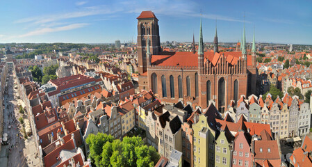 Obraz premium St. Mary's Basilica in Gdańsk, Poland