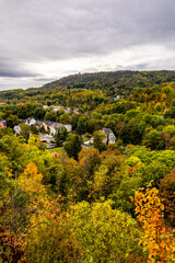 Fototapeta na wymiar Schöne farbenfrohe Herbstwanderung über die Saale-Horizontale bei Jena - Thüringen - Deutschland