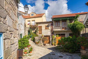 Fototapeta na wymiar Beautiful corner in the fishing village of Combarro, in Pontevedra, Galicia