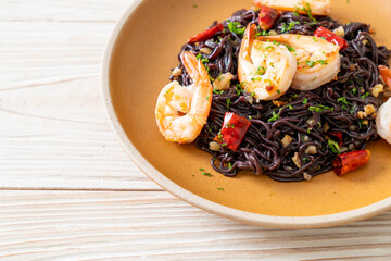 stir-fried black spaghetti with garlic and shrimps