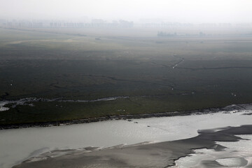 Obraz premium Overview of the sandy bay - Mont Saint Michel - Normandy - France
