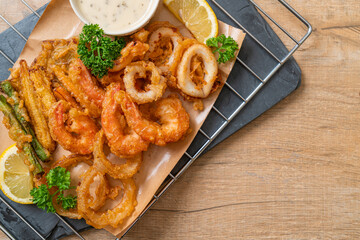 deep fried seafood (shrimps and squid) with mix vegetable