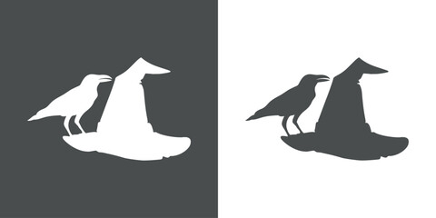 Logo con silueta de cuervo negro en sombrero de bruja para su uso en invitaciones y tarjetas de Halloween © teracreonte