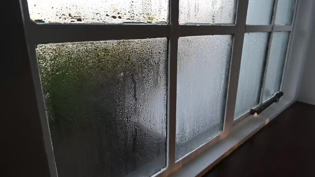 Damp condensation on old metal windows