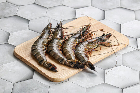 Raw tiger prawn for cooking