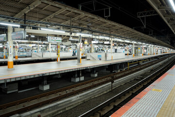 Fototapeta na wymiar 横浜駅 8番ホーム