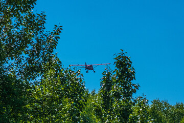 Fototapeta premium Airplane taking off near Talkeetna Alaska
