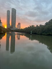 Obraz premium sunset over the river