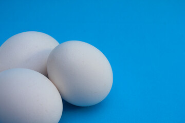 Horizontal blue background white eggs cooking wallpaper