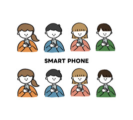 スマホを見る人　セット　男女　家族　スマートフォン