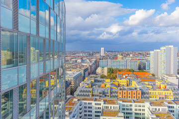 Berlin: Blick vom GSW Tower / Rocket Tower auf die Berliner Stadtmitte Charlottenstraße,...