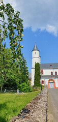 Naklejka premium Kloster Steinfeld in der Eifel im Sommer – Historische Architektur und idyllische Natur