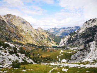 Obraz premium alpine lake in the mountains