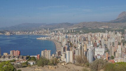 Rascacielos de Benidorm y l a Playa de Levante junto al Rinc&oacute;n de Loix