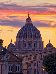 Fototapeta na wymiar St. Peter's Basilica dome in Vatican city, Rome, Italy