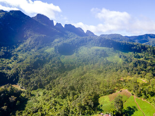 Obraz premium Doi Luang Chiang Dao mountain hills in Chiang Mai, Thailand. Nature landscape in travel trips and vacations. Doi Lhung Chiang Dao Viewpoint