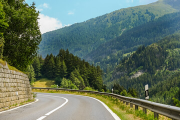 Grosser Sankt Bernhard, Saint-Bernard, St. Bernard, Passstrasse, Alpenpass, Bergstrasse, Alpen,...