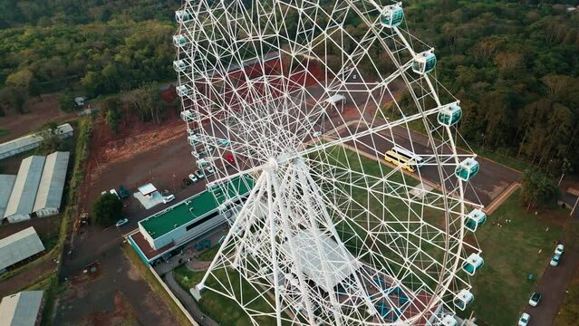'Yup Star' Ferris wheel in Foz do Igua&ccedil;u, Brazil.