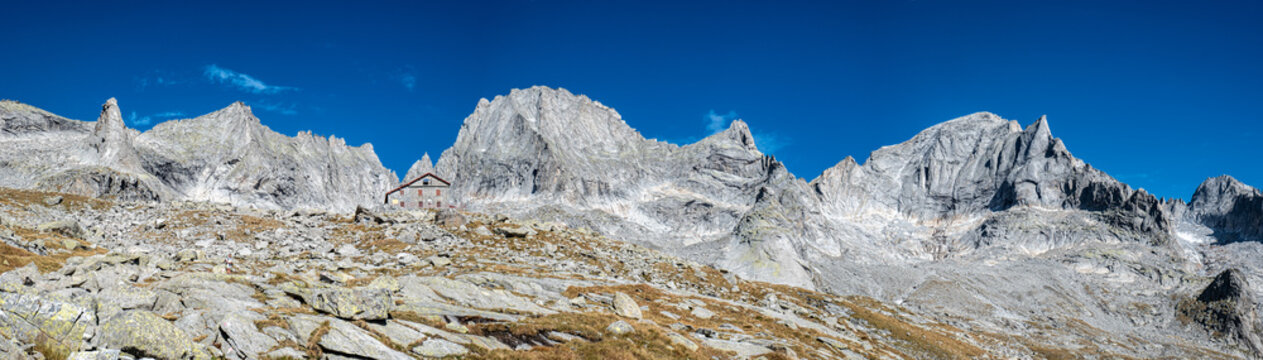 Val Masino, rifugio Gianetti