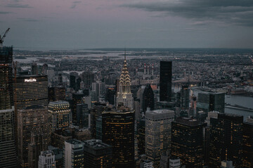 manhattan skyline in new york