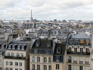 Fototapeta na wymiar Paris cityscape from the Pompidou Centre, France