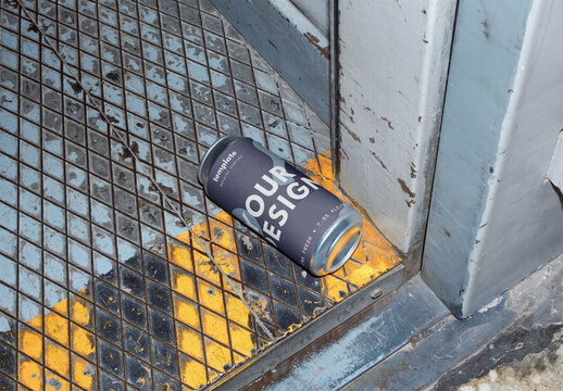 Mockup of customizable 44 cl beverage can in elevator