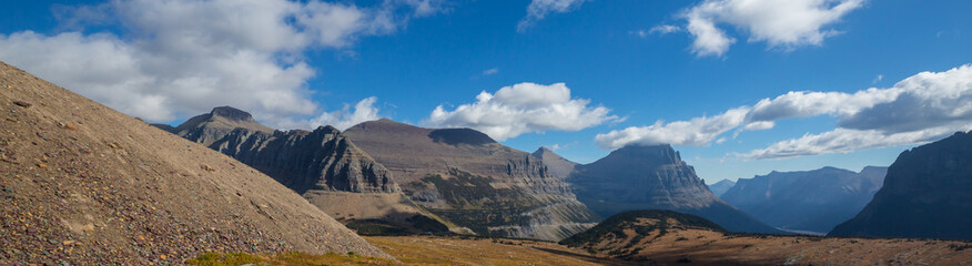 Fototapeta premium Autumn in Glacier Park