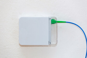 Optical socket for internet browsing with FTTH fiber.