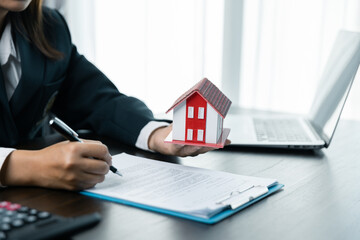 ็Home sales agent and customer sign a contract to buy or rent a home and provide insurance....