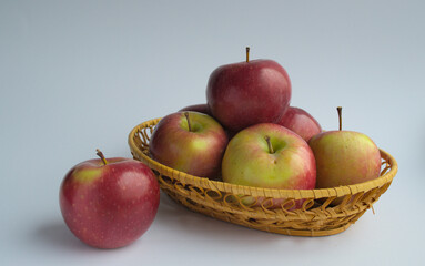 apples in a basket