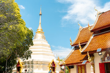 Fototapeta premium Chiang Mai old city temple in Thailand