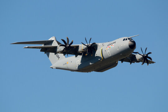 Avi&oacute;n de transporte Airbus A400M