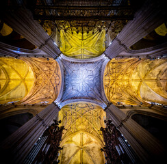 Catedral de Santa María de la Sede, arquitectura de estilo gótico en Sevilla, Andalucía, España.