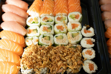 sushis variés
