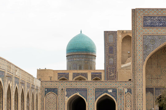 Buchara: Kalon Moschee mit t&uuml;rkiser Kuppel