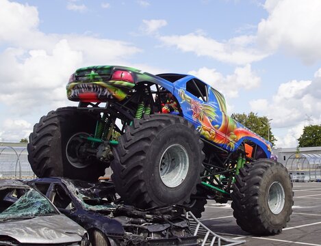 Monster Truck