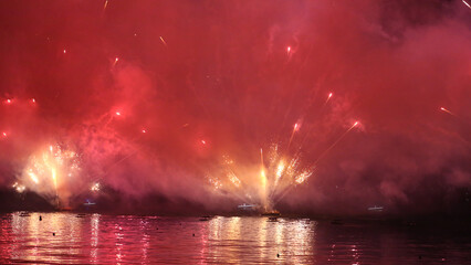Espectáculo Camino de luz del Año Jubilar Leganiego, Bahía de Santander desde Playa de los...