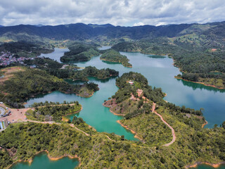 Fototapeta premium Piedra del Peñol, em Guatapé, Colômbia