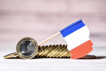 argent monnaie euro paiement taxe epargne credit banque france français