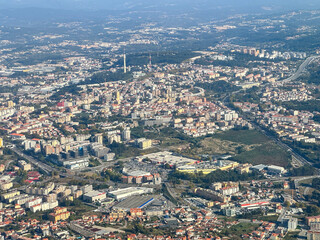 aerial view of the city of Porto, Portugal.