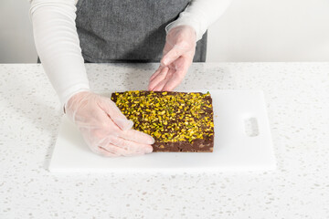 Chocolate pistachio fudge