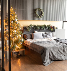 Christmas decoration in the apartment - 663235273