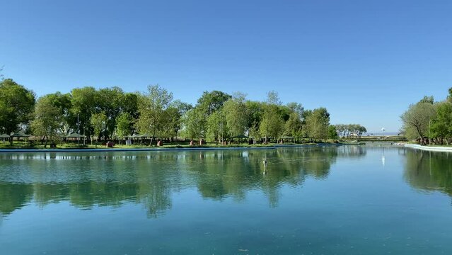 Sakaryabasi Nature Park, located in Eskisehir, Turkey, is where the Sakarya River begins.