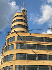 Brüssel: Ehemaliges Radio-Gebäude am Place Flagey in Ixelles	