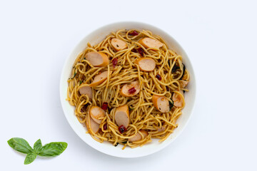 Spaghetti with dried chili and hot dogs