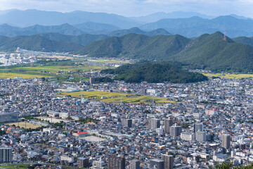 上空から見た日本の市街地の風景（岐阜県） - obrazy, fototapety, plakaty